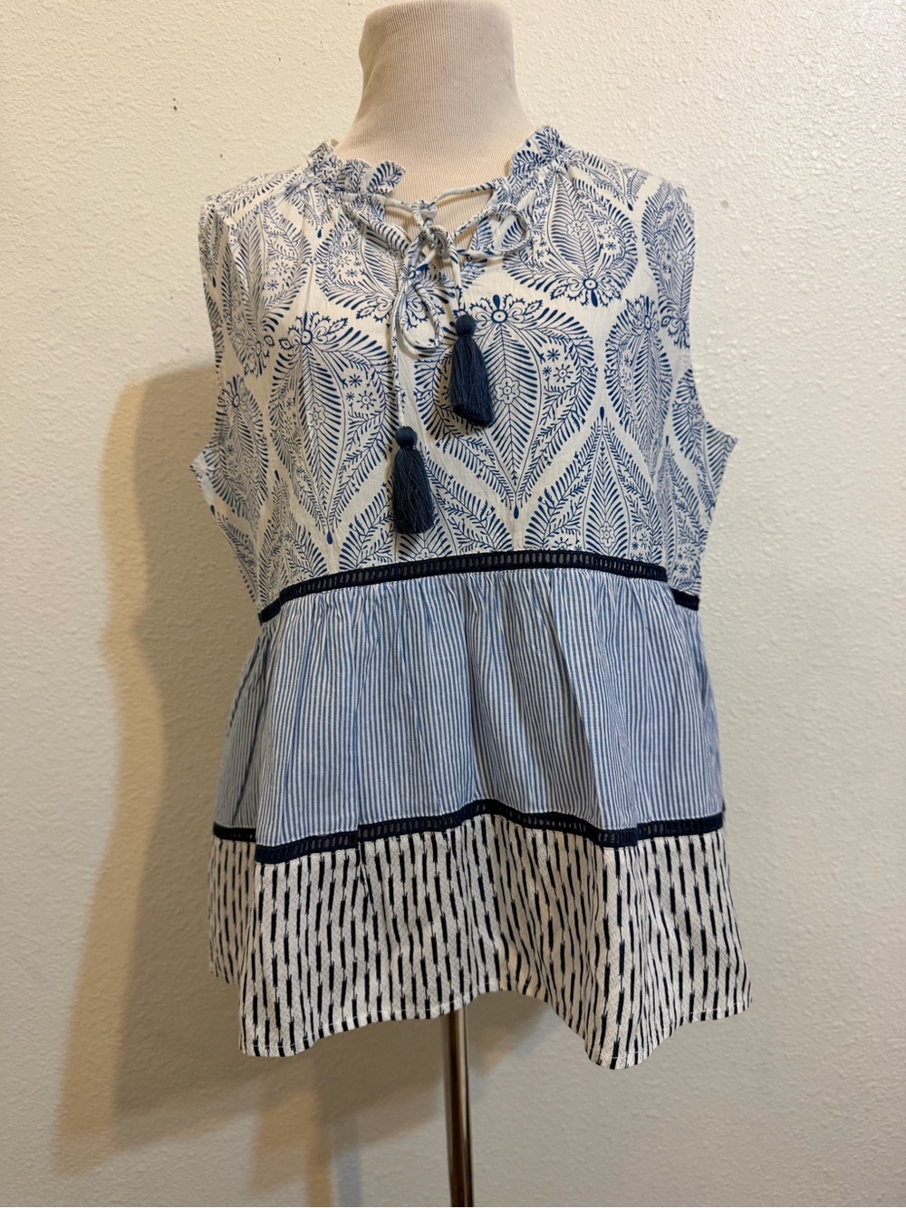 THML Navy & White Printed Tassel Peplum Tank Baysideblock print Boho classic New